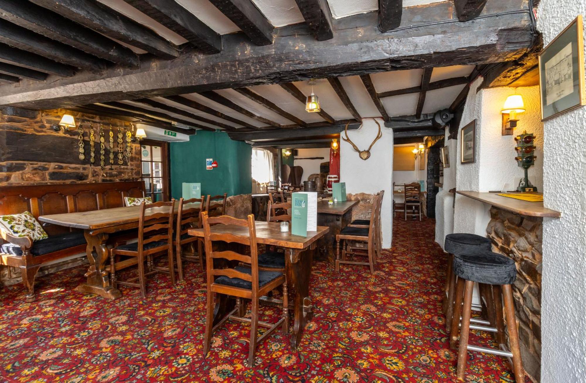 New Inn クレディトン エクステリア 写真